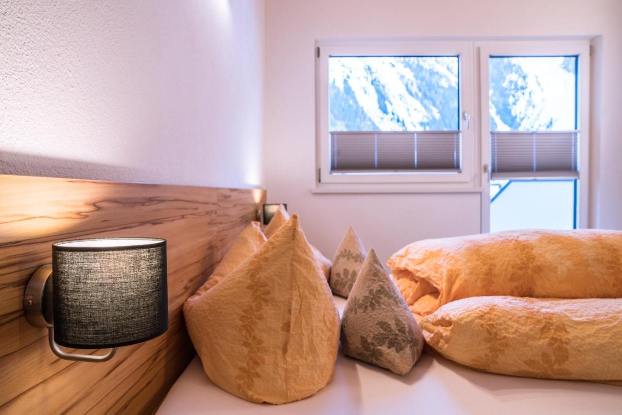 Gaestehaus Runhof Längenfeld Værelse billede